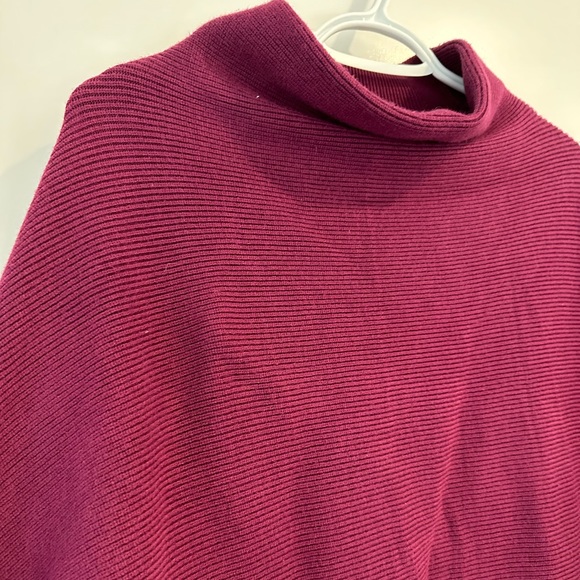 Slouchy Sweater - Picture 4 of 4